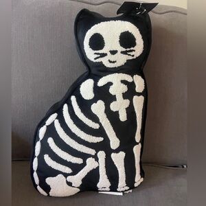 Halloween Skeleton Cat Pillow 🐈‍⬛☠️ Storehouse HTF NWT